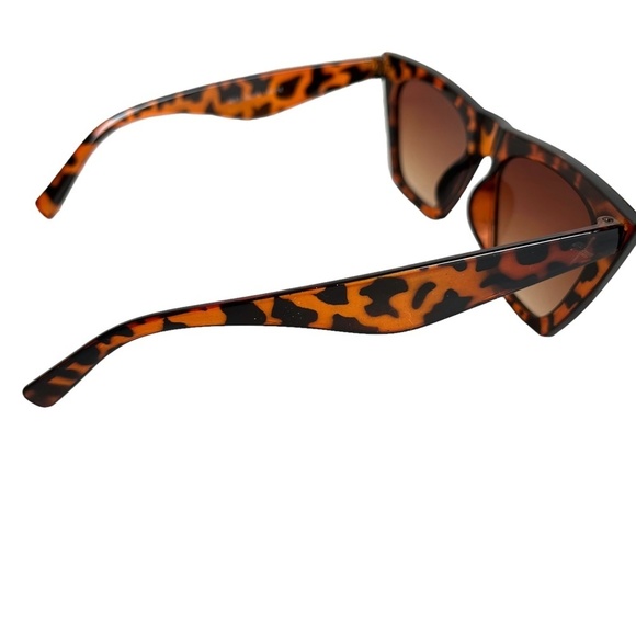 SUNGLASSES SUN GLASSES Brown Tortoiseshell Oversized Plastic Frame Shades Summer - Picture 9 of 16
